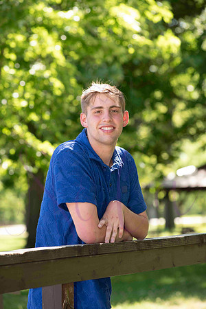 Hagen senior pics 0015