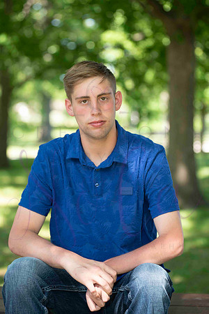 Hagen senior pics 0007