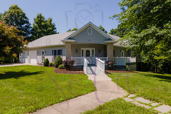 Betsy Shady Hills 2025 0140