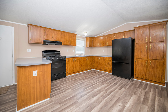 147 Creekwood 0050