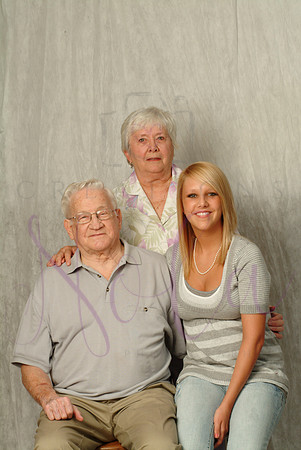 Stacey & family 04