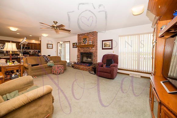 Lori Redwood Ashland 0039