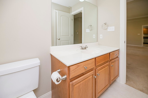 Lori 4405 Ferndale 0040