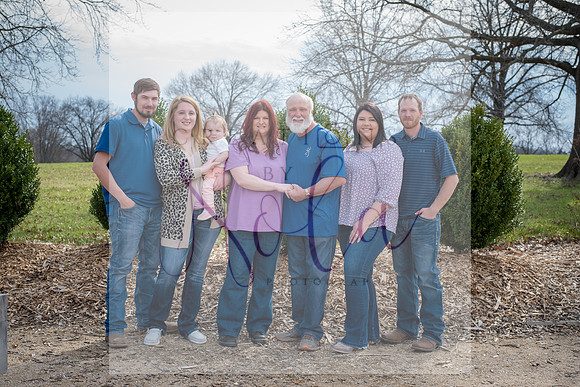 Watson family 4-03-22 0097