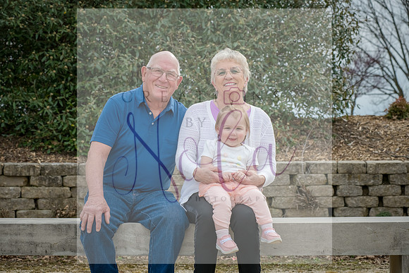 Watson family 4-03-22 0199