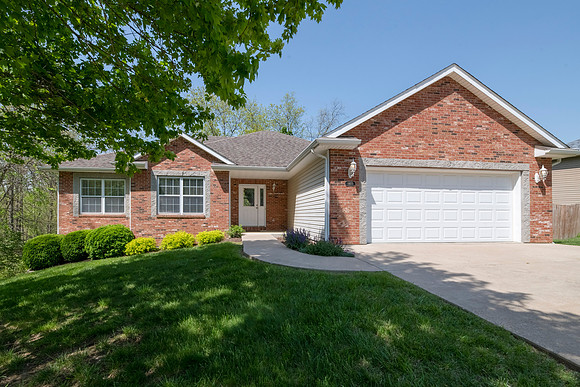 Lori 4405 Ferndale 0129