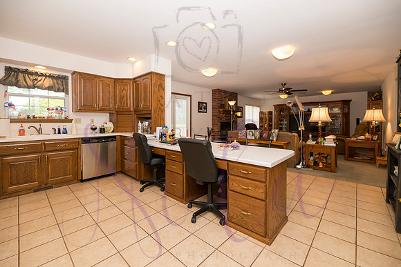 Lori Redwood Ashland 0032