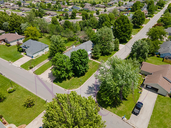 Lori Redwood Ashland 0121