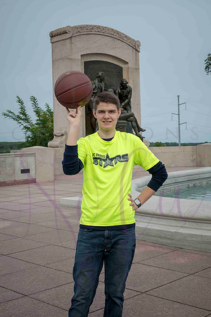Andrew Miller 0255