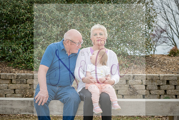 Watson family 4-03-22 0190
