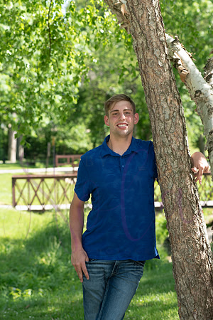 Hagen senior pics 0023
