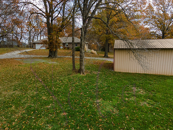Don Emery Howard Orchard 0150