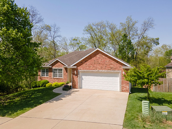Lori 4405 Ferndale 0131