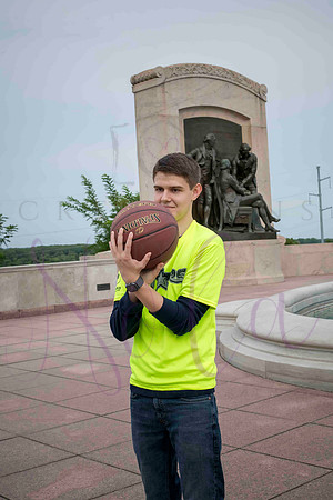 Andrew Miller 0275