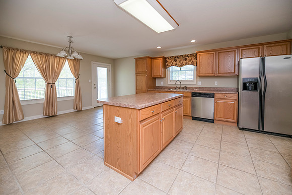 Lori 4405 Ferndale 0006