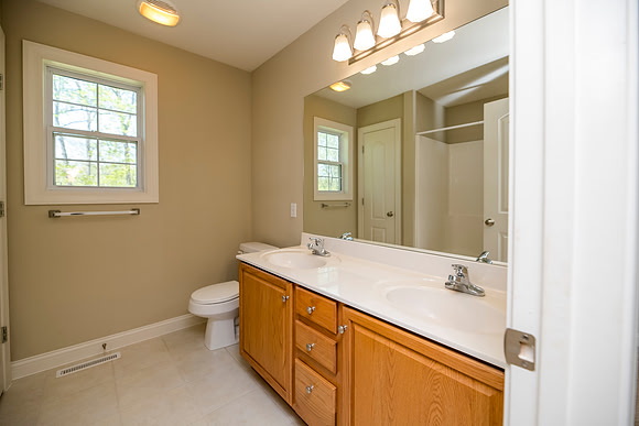 Lori 4405 Ferndale 0027