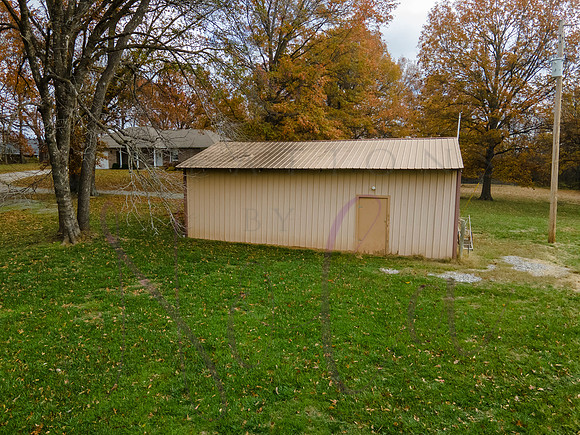 Don Emery Howard Orchard 0151