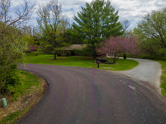 Betsy Old Village Drive 0122